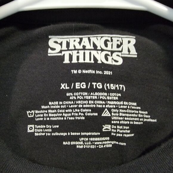 Stranger Things Men's Crew Neck Graphic Tshirt - Picture 2 of 3